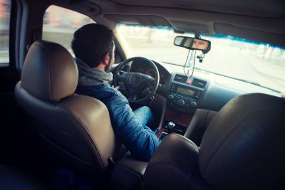 auto-accidents-and-role-of-backseat-drivers